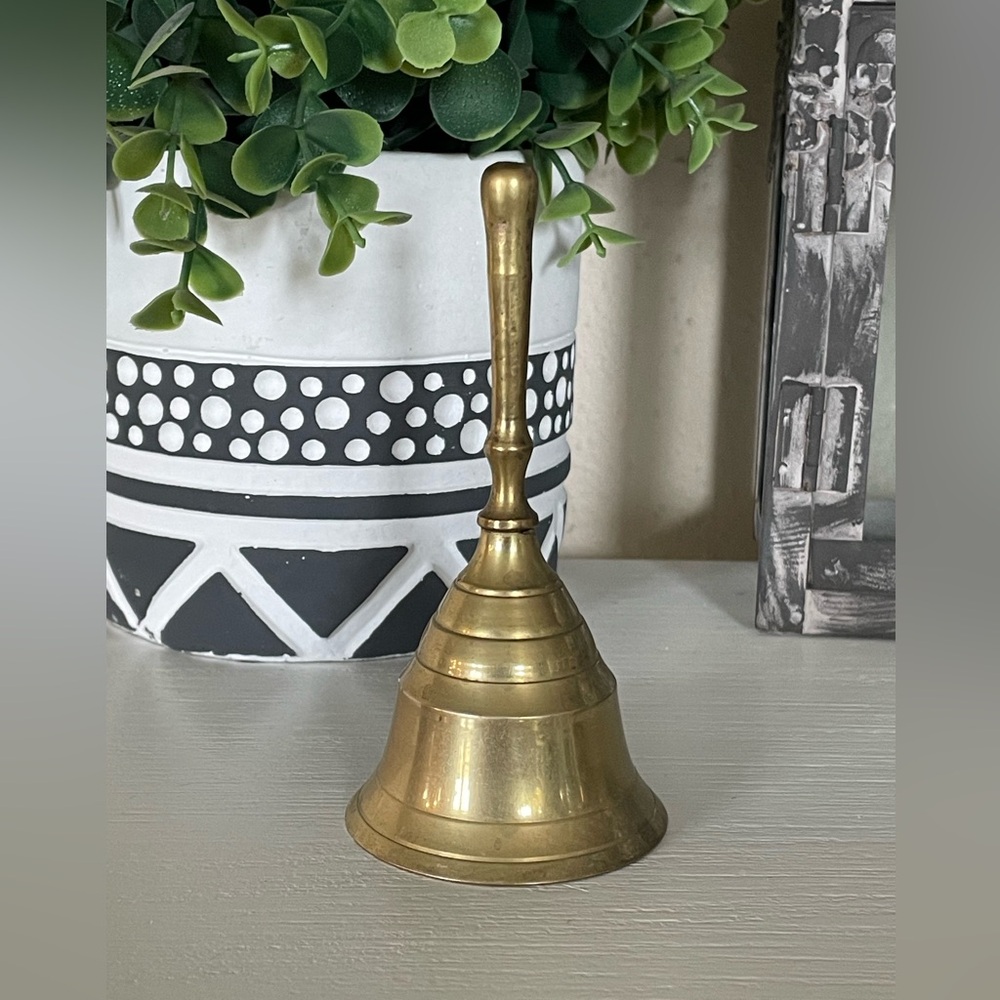 Vintage Brass Hand Held Call Bell Service Dinner Bell 4”x2” Made In India